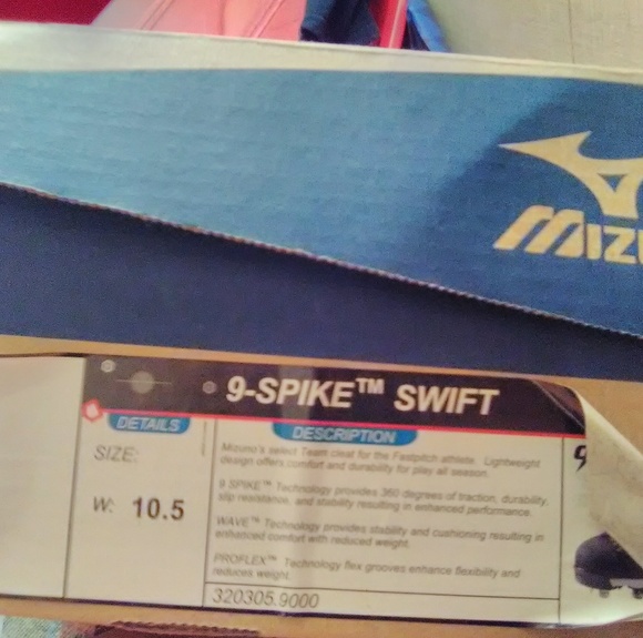 Cleats - Picture 2 of 2